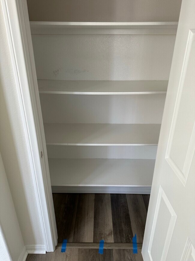 Building Photo - 13210 Petunia Avenue