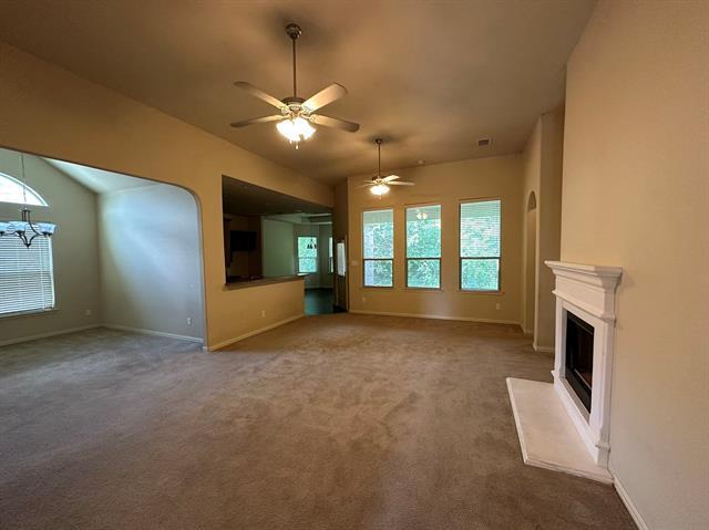 Building Photo - 7420 Rose Crest Blvd