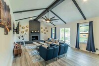 Building Photo - Experience Elevated Living in North Austin – Fully Furnished & Move-In Ready