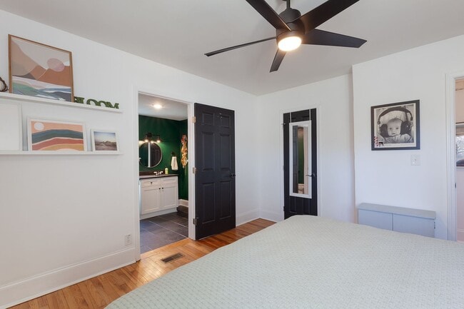 Building Photo - Beautifully Updated Home in Vibrant Atlanta Neighborhood