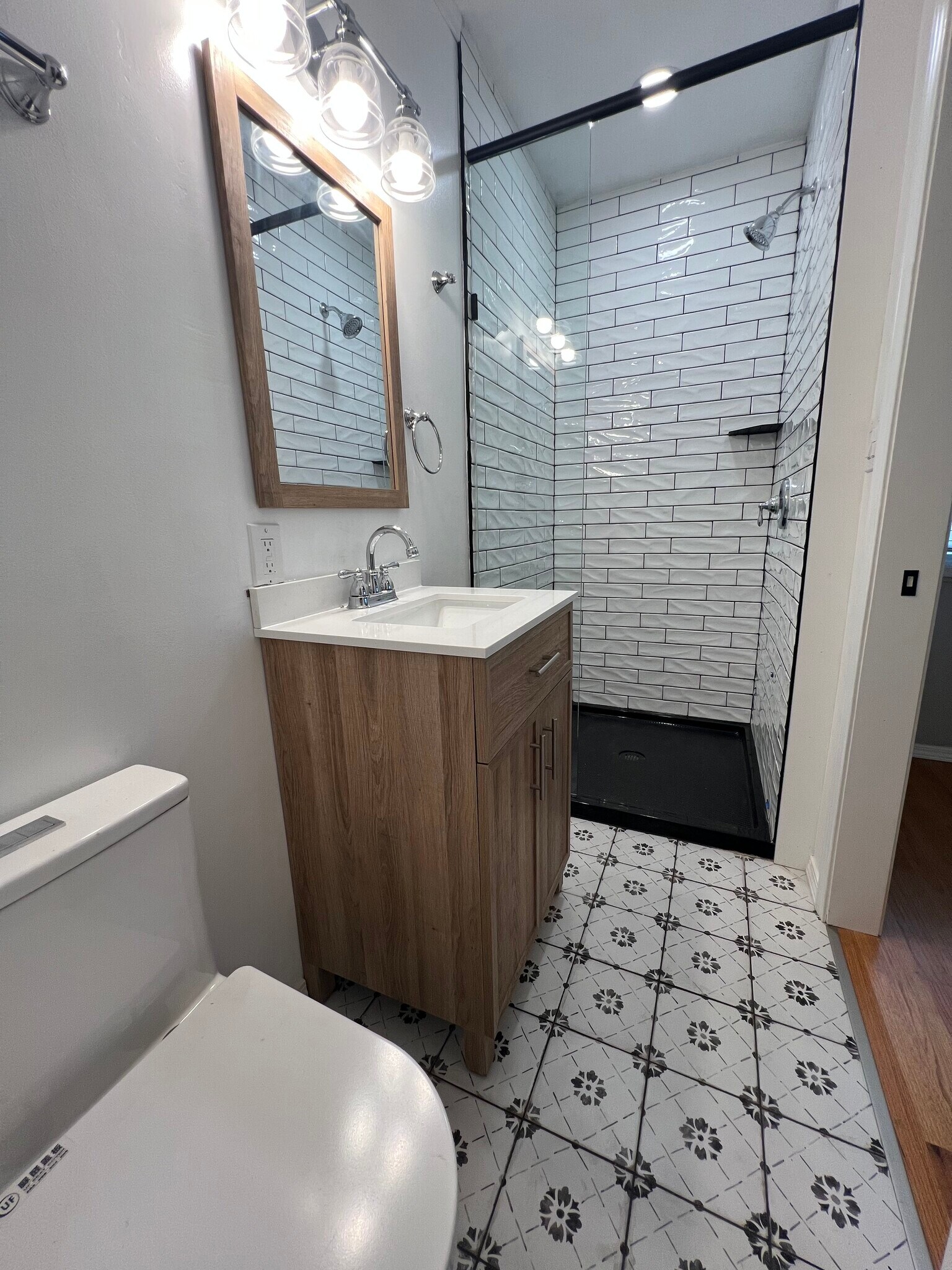 Bathroom 1 with Shower - 3880 Walsh St