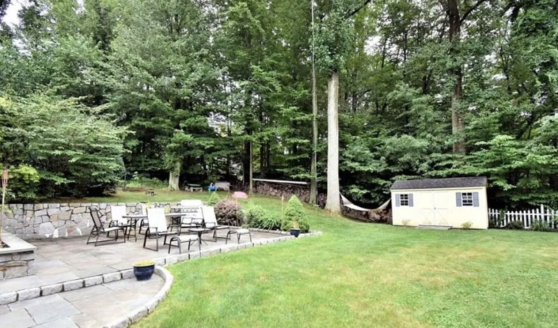 Building Photo - 25 Shelter Rock Rd