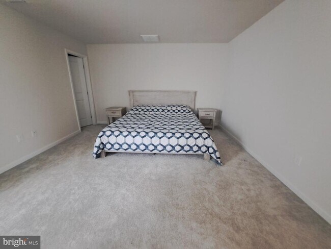 Building Photo - 32035 Windjammer Dr