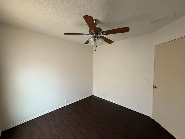 Building Photo - 9625 Brierwyck Dr