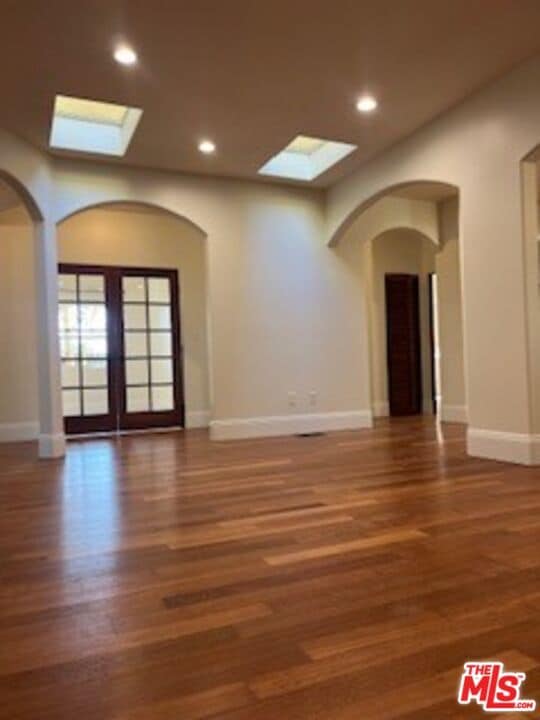 Building Photo - 8302 S Sepulveda Blvd