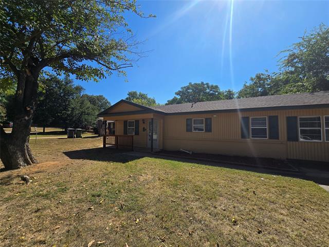 Building Photo - 1806 Friar Tuck Dr