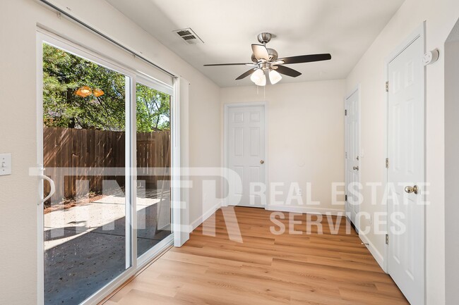 Building Photo - 5710 Cypress Ave