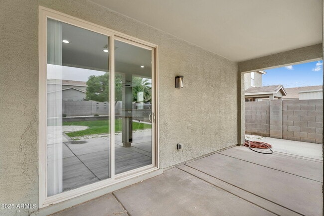 Building Photo - 1781 W Gold Mine Way