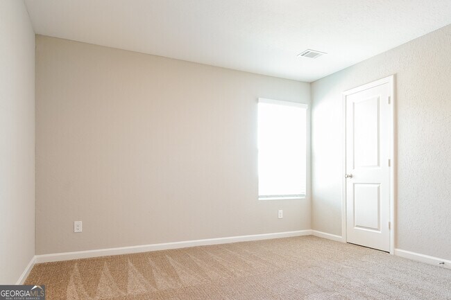 Building Photo - 1012 Nandina Ct