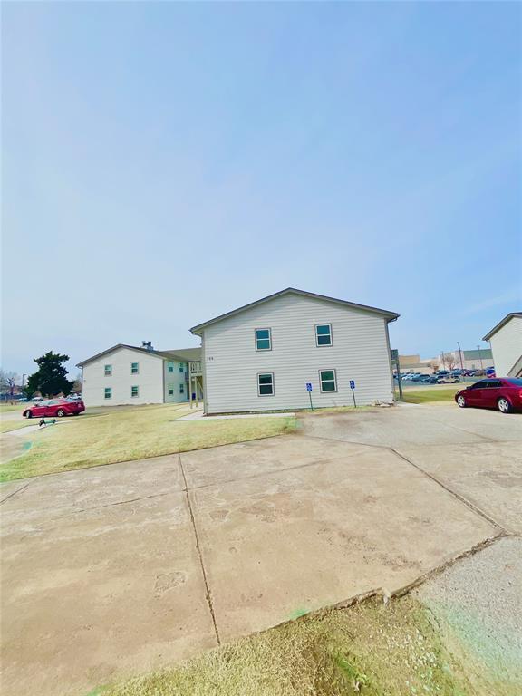 Building Photo - 309 Falcon Ct