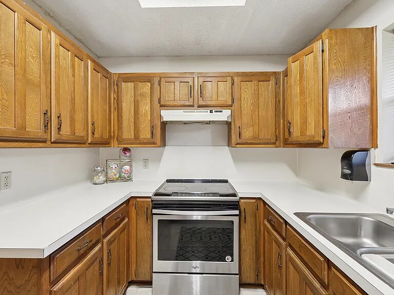 Building Photo - 2812 Springhaven Ct