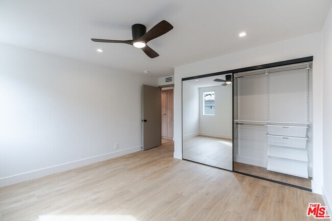 Building Photo - 12425 Texas Ave