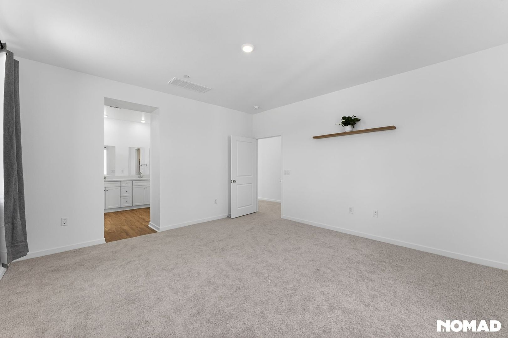 Building Photo - 26648 Jonquil Ave