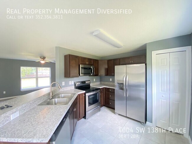 Building Photo - 4004 SW 138th Pl