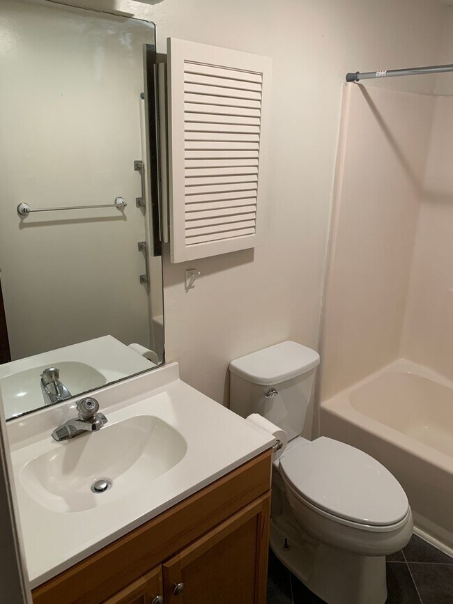 Building Photo - cole1469