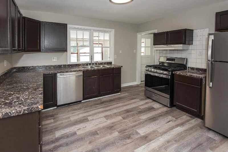 Building Photo - 10116 St Katherine Ln