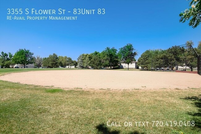 Building Photo - 3355 S Flower St
