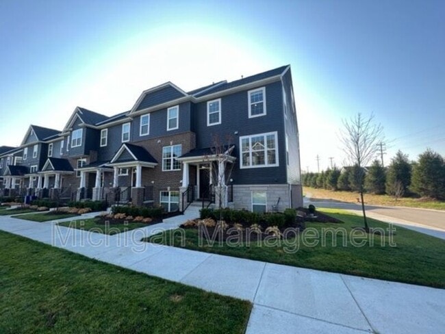 Building Photo - 263 N Sydney Ct