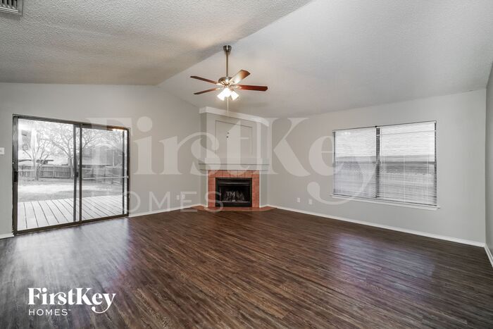 Building Photo - 7915 Millers Trail