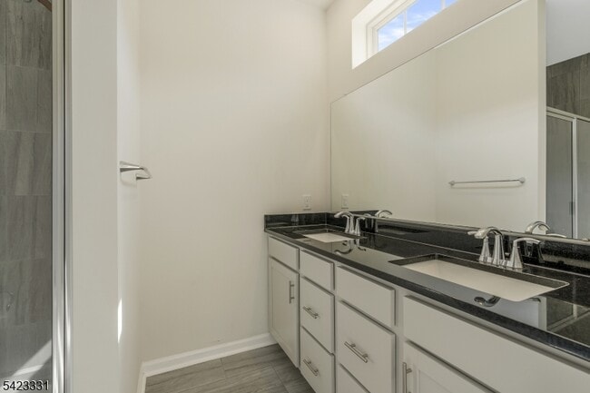 Building Photo - 17 Gala Ct