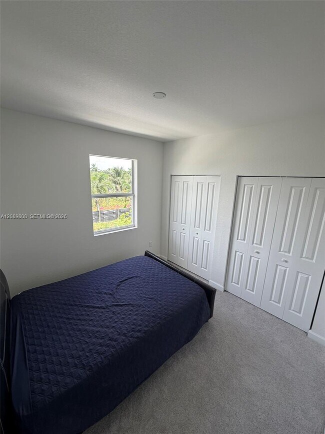 Building Photo - 35537 SW 189th Ct