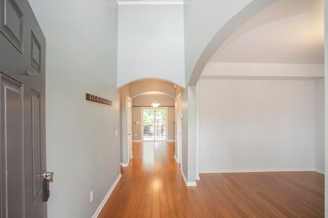 Building Photo - 3601 Harpeth Springs Dr