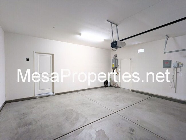 Building Photo - 14311 Bear Valley Rd