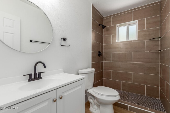 Building Photo - 1743 W Verde Ln