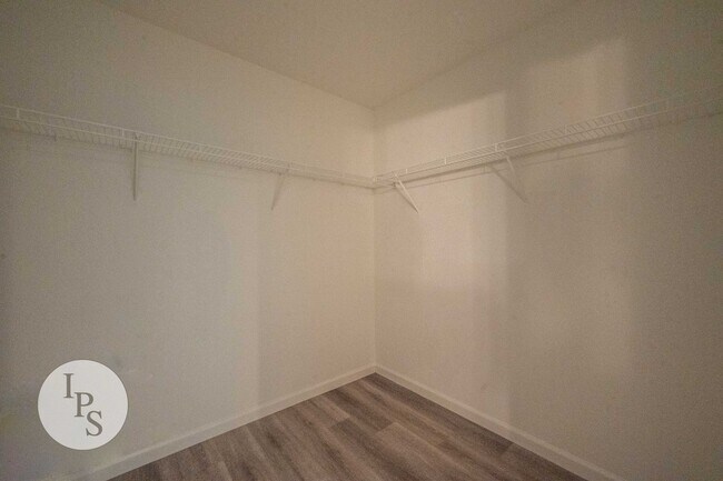 Building Photo - Clovis Eastside Home, 4BR/3BA, Built 2017 - Lots of Amenities!