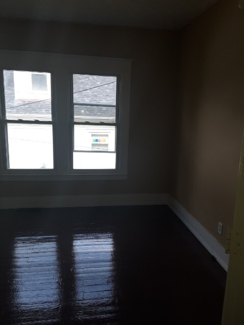 Building Photo - 238 S Madison Ave