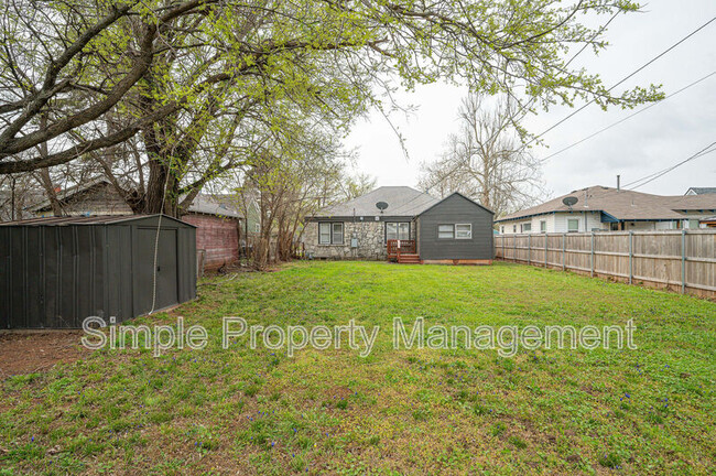 Building Photo - 2229 W Eubanks St