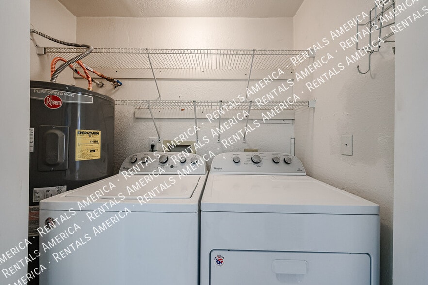 Building Photo - 11011 N 92nd St