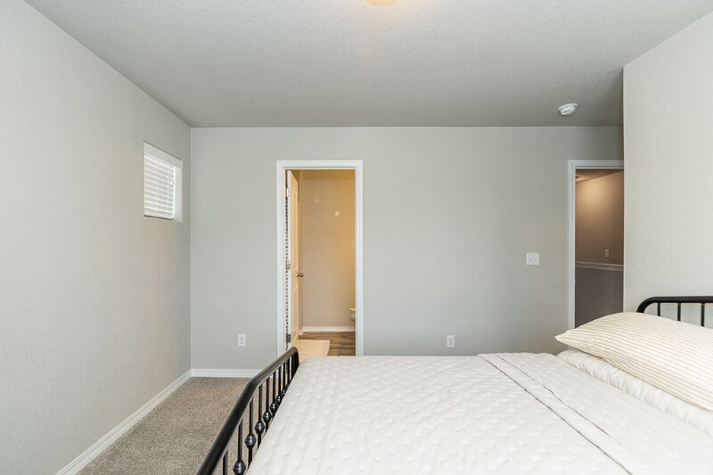 Building Photo - 4535 Samaritan Lp