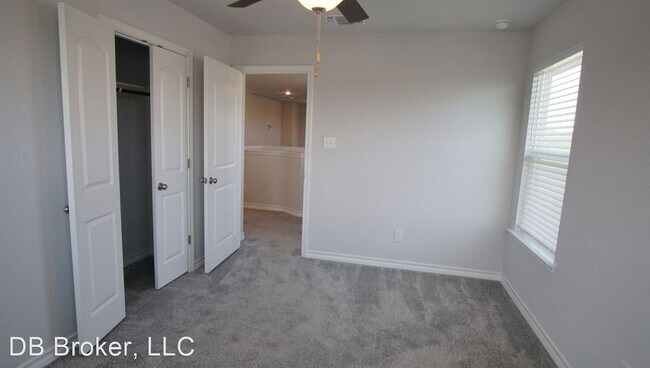 Building Photo - 4 br, 3.5 bath House - 124 Hunters Ranch