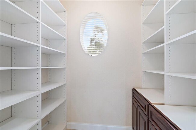 Building Photo - 7480 150th Ct N