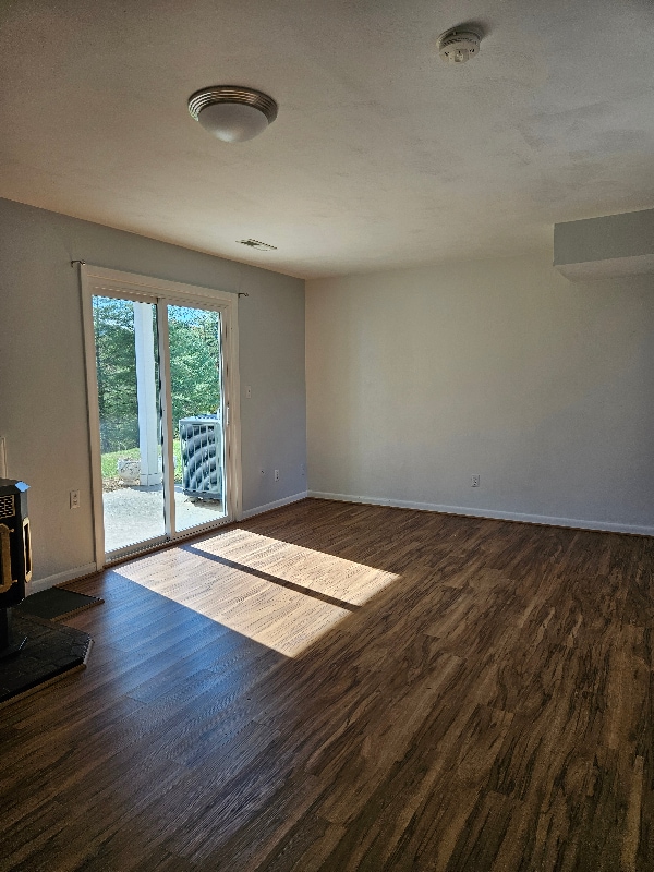 Building Photo - 3040 Winterberry Dr