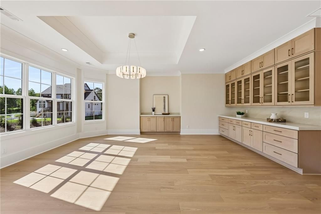 Building Photo - 6222 Bridgewood Dr