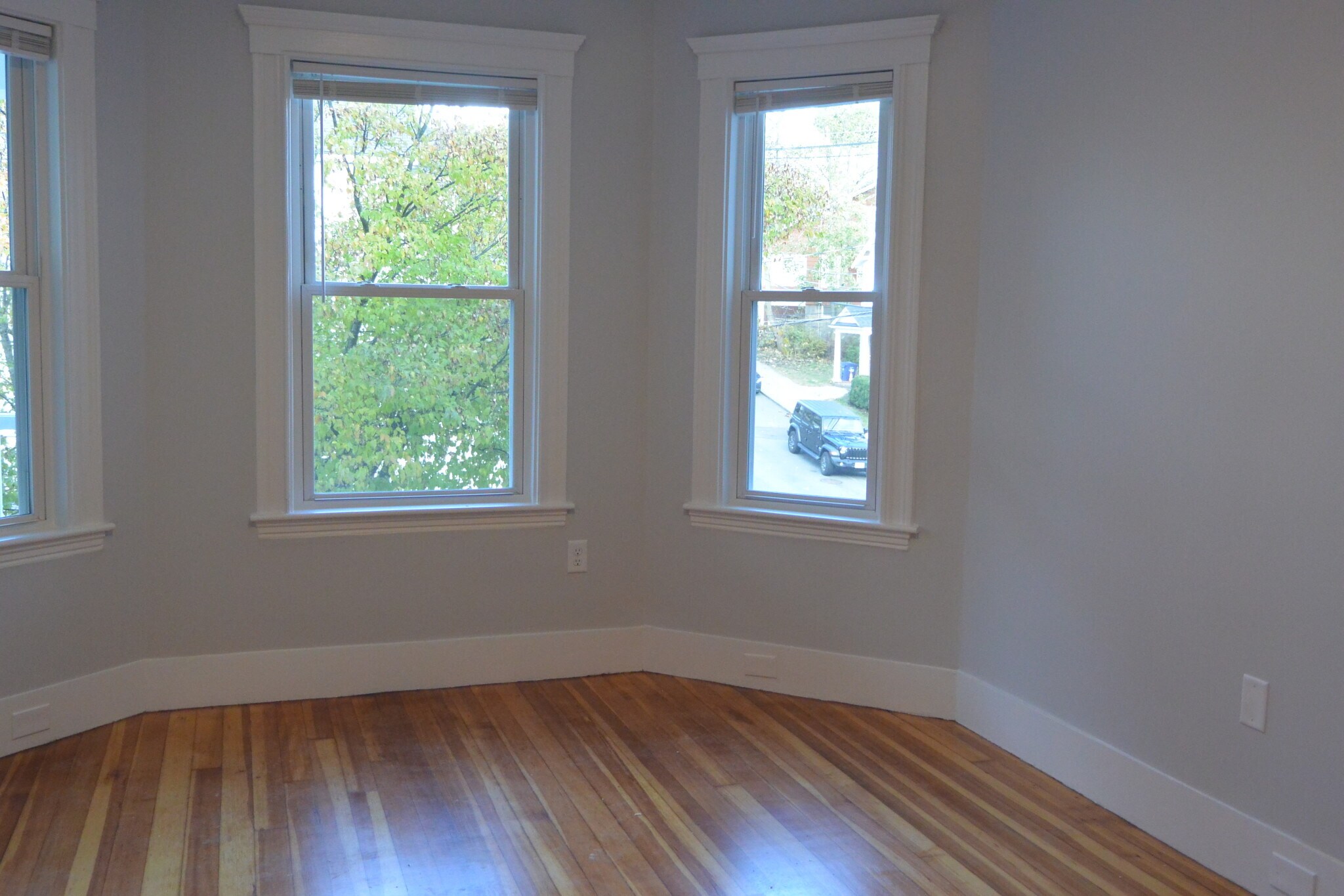Building Photo - 54 Tremont St