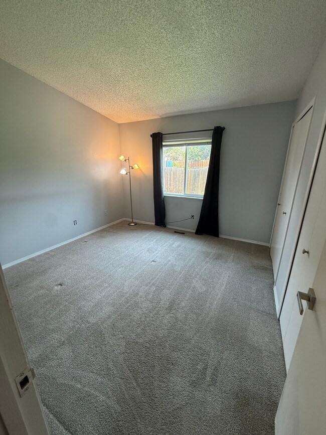 Building Photo - 5730 S Buckskin Pass Dr