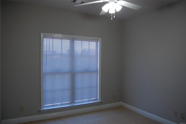 Building Photo - 108 Crenshaw Ct