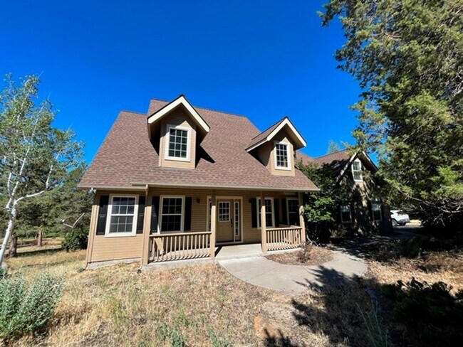 Primary Photo - Large home in the Running Y