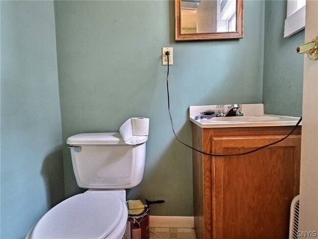 Building Photo - 213 Foster Ave