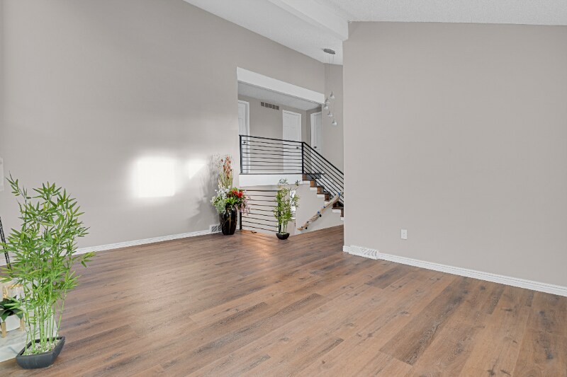 Building Photo - 8278 E Long Pl