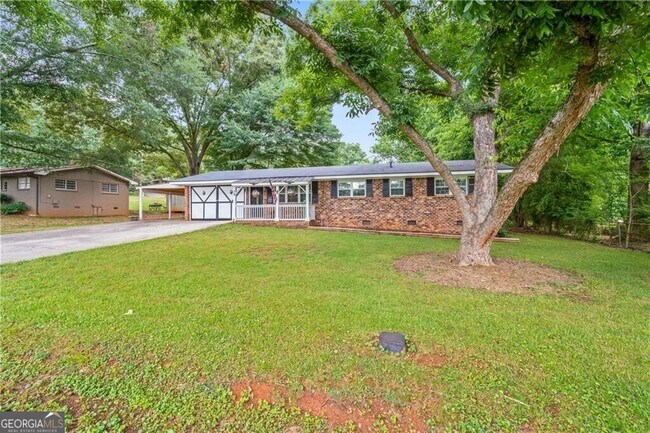 Building Photo - 39 Jim Ln SE