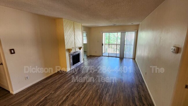 Building Photo - 2300 Dickerson Rd