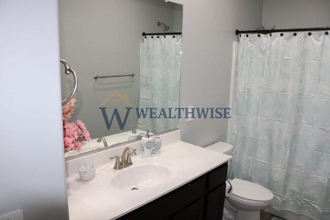 Building Photo - 8839 Baja Fairy Dr