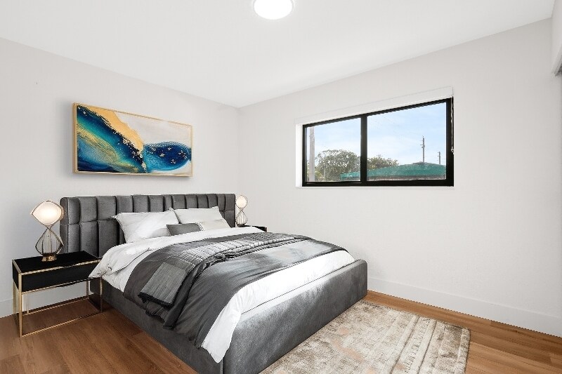 Building Photo - 1201 N 16th Ave