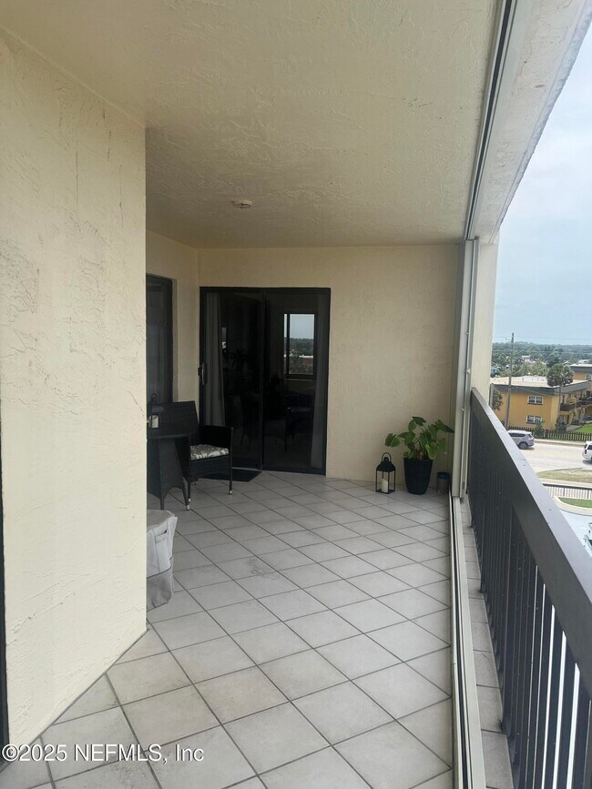Building Photo - 1513 Ocean Shore Blvd