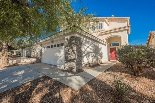 Building Photo - Honey, I’m Home! This Lovely 3 Bedroom, Two-Story Home Is Located In Summerlin.