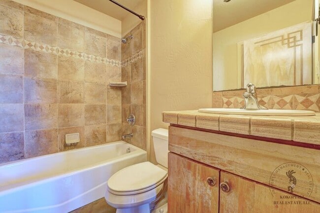 Building Photo - 1304 Monument Ct